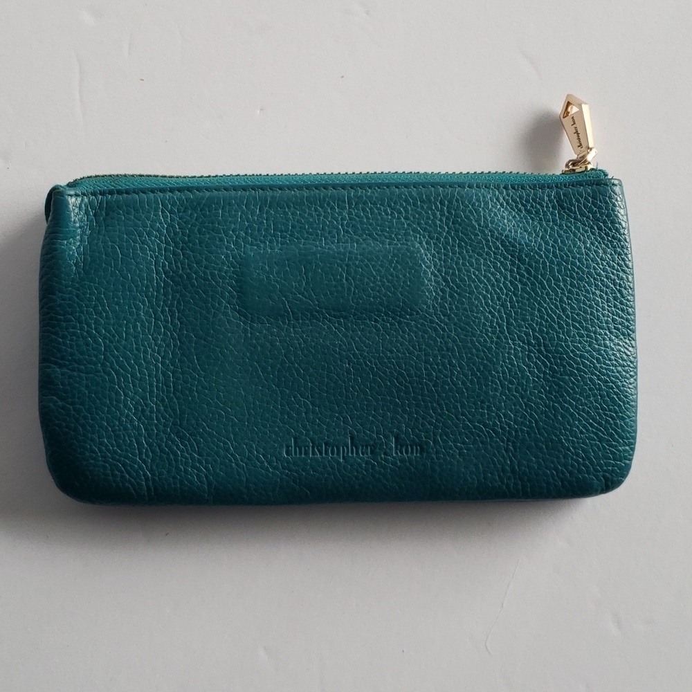 Christopher kon wallet